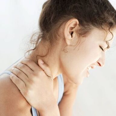 neck pain in a girl symptoms of osteochondrosis